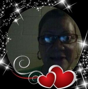 Meet your Posher, Cecelia